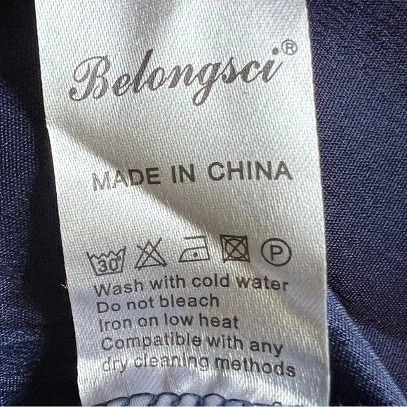 NWT BELONGSCI Womens V-Neck Bell Sleeve Shift Dress Mini Dress Navy Size Large - Picture 7 of 12